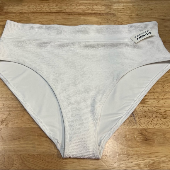 2/$30 💥 NEW (XXL) Old Navy High Waisted Calla Lily White Classic Bikini (1185) - Picture 3 of 8
